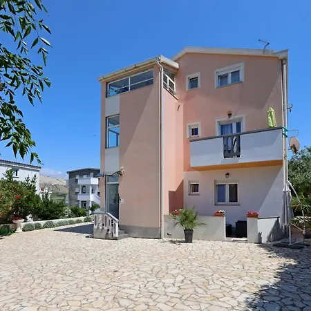 Seaside With A Swimming Pool Pag - 6412 Apartmán *