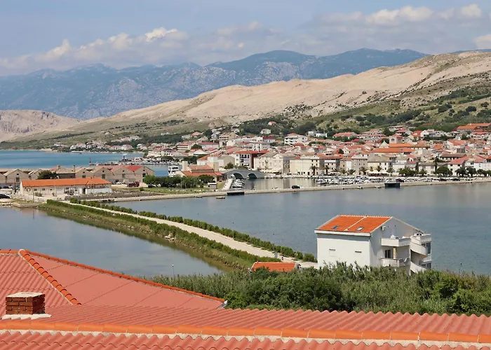 Seaside With A Swimming Pool Pag - 6412 *